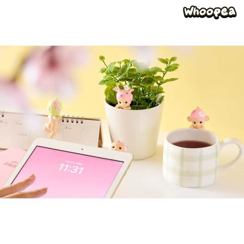 Sonny Angel Hippers Cherry Blossom Series Decorative Mini Figure Blind Box